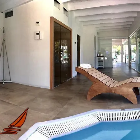 Viestemare & Parque de vacaciones 4*